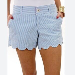 Lilly Pulitzer “buttercup” Blue and white seersucker scallop shorts. Size 0